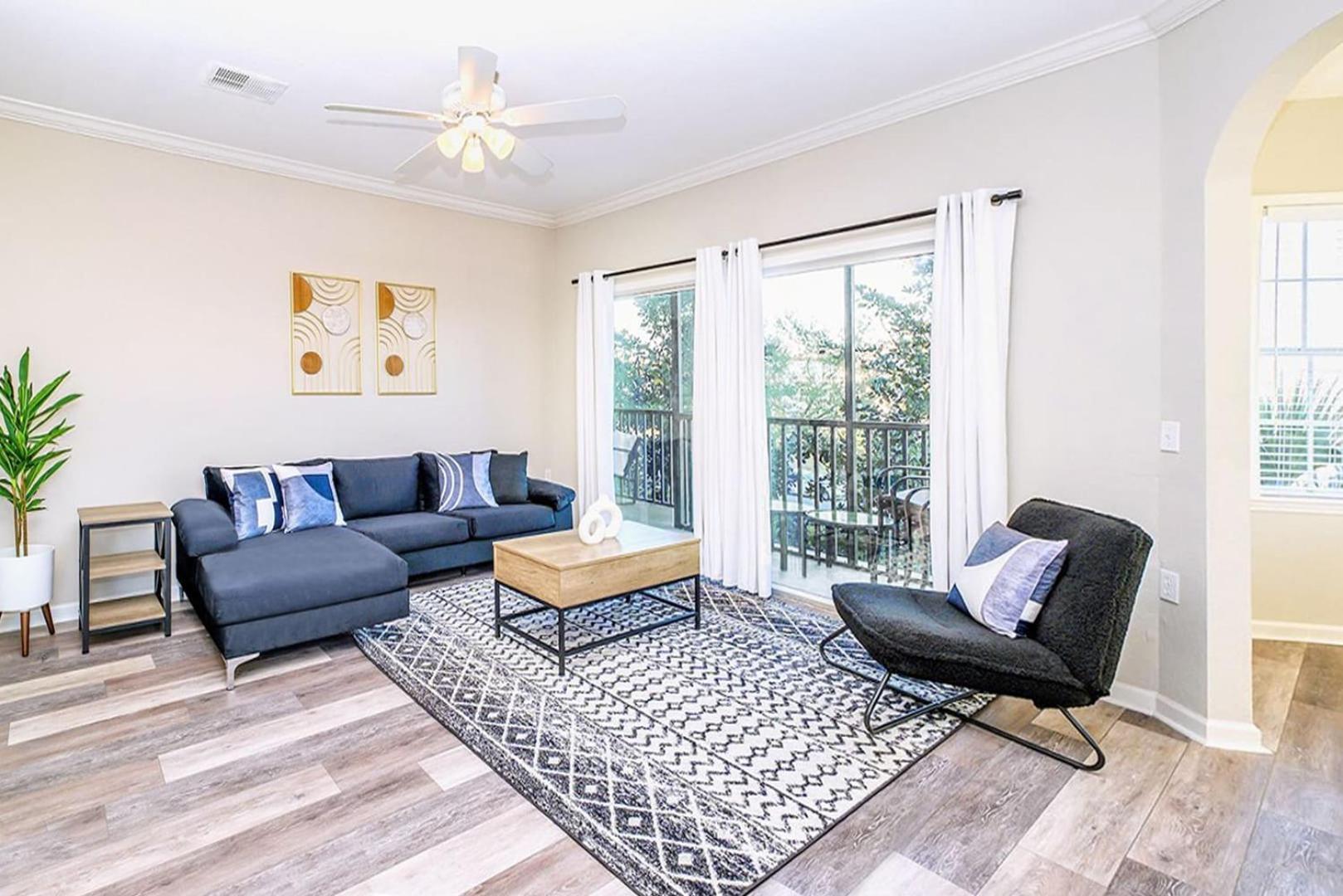 אורלנדו Bright & Modern 2Br Condo With Pool & Hot Tub, Near Disney! מראה חיצוני תמונה