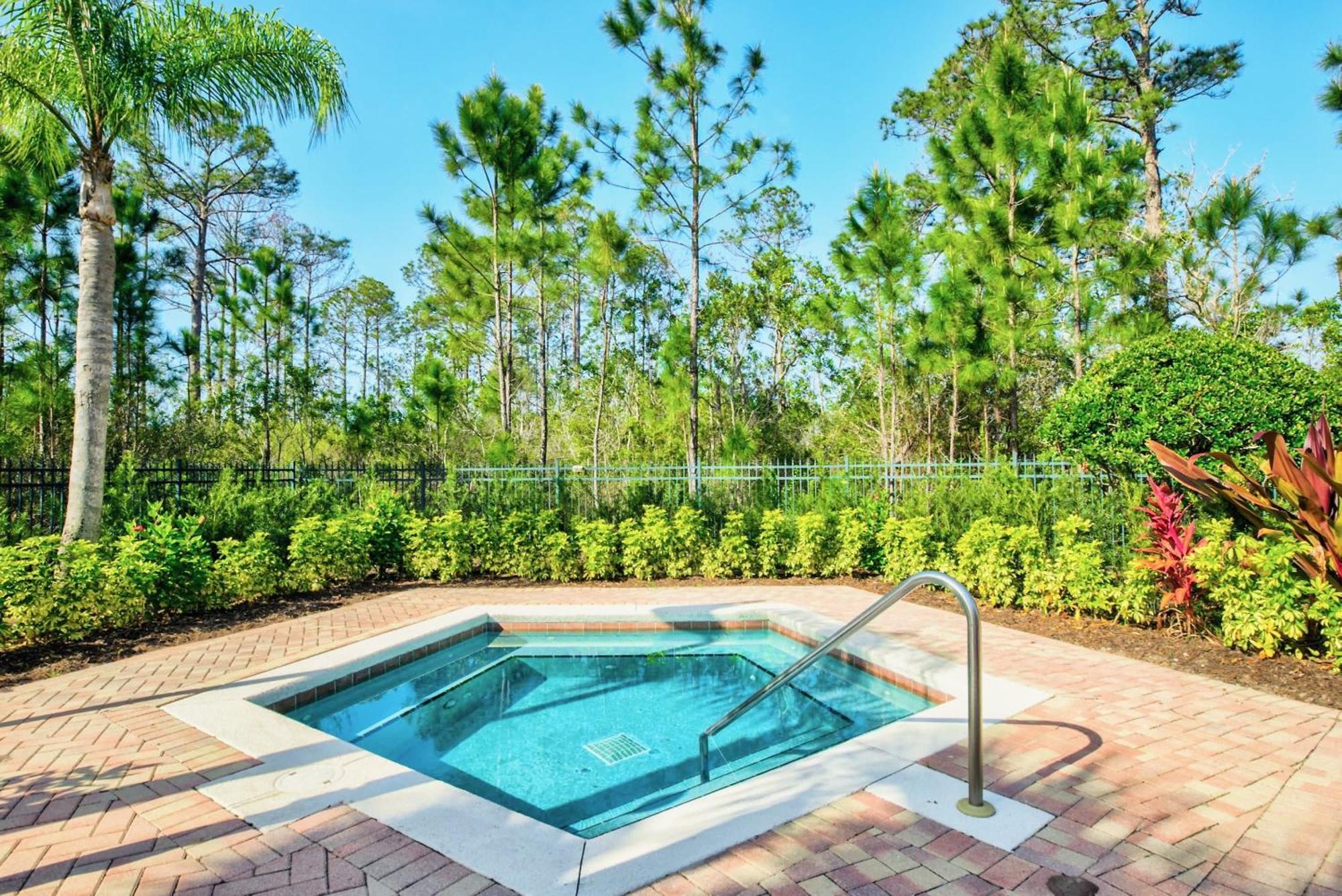 אורלנדו Bright & Modern 2Br Condo With Pool & Hot Tub, Near Disney! מראה חיצוני תמונה