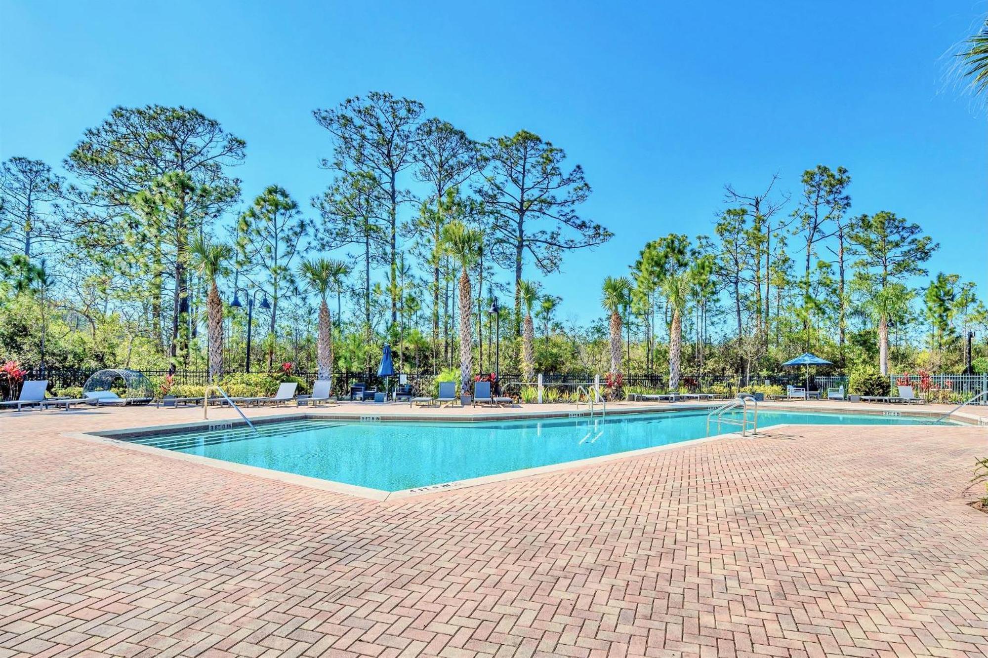 אורלנדו Bright & Modern 2Br Condo With Pool & Hot Tub, Near Disney! מראה חיצוני תמונה