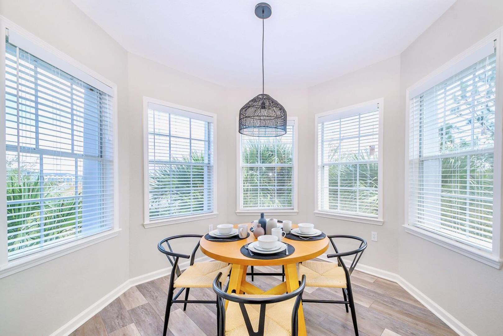 אורלנדו Bright & Modern 2Br Condo With Pool & Hot Tub, Near Disney! מראה חיצוני תמונה